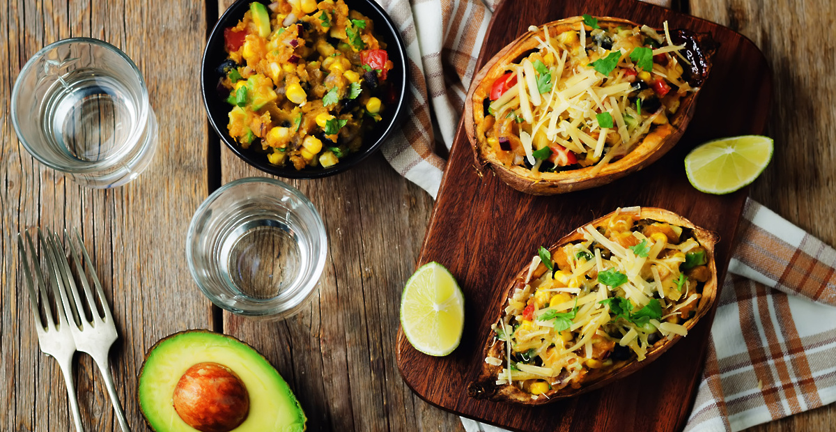 recept---sladek-krompir-nadevan-s-črnim-fižolomdepositphotos174690304xl