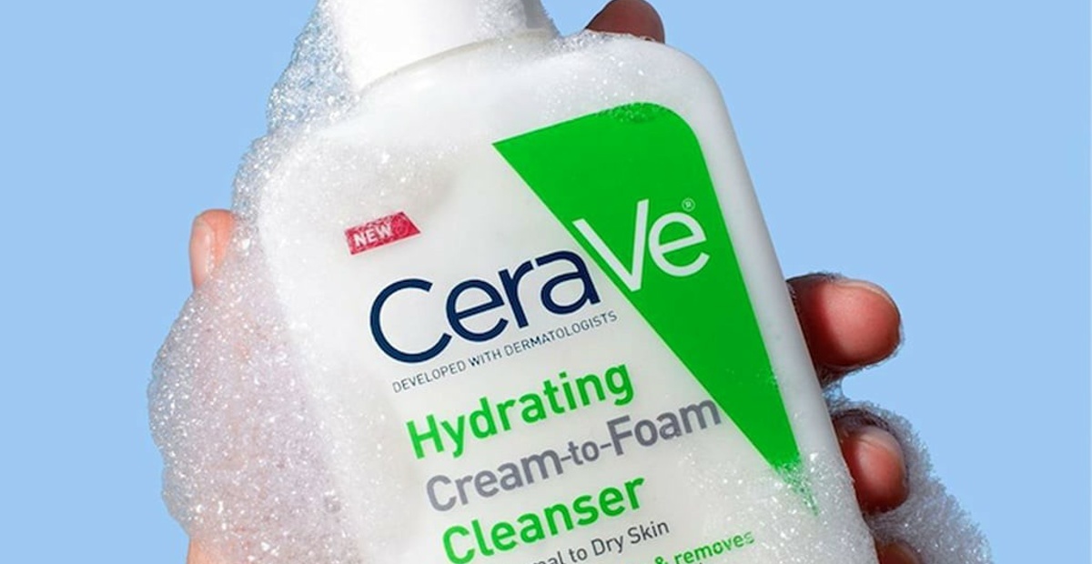 vlažilna-kremno-penasta-čistilna-emulzija-cerave1