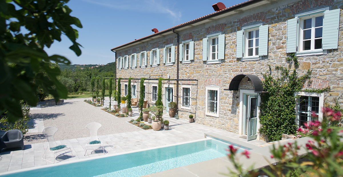 villa-majda-se-nahaja-v-vasici-osp-pod-kraškim-robom