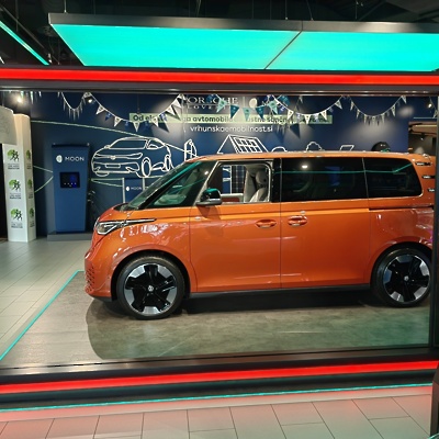 moonporscheslovenija3