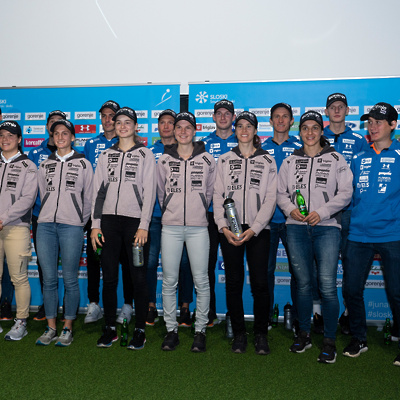 ženska-in-moška-reprezentanca-a