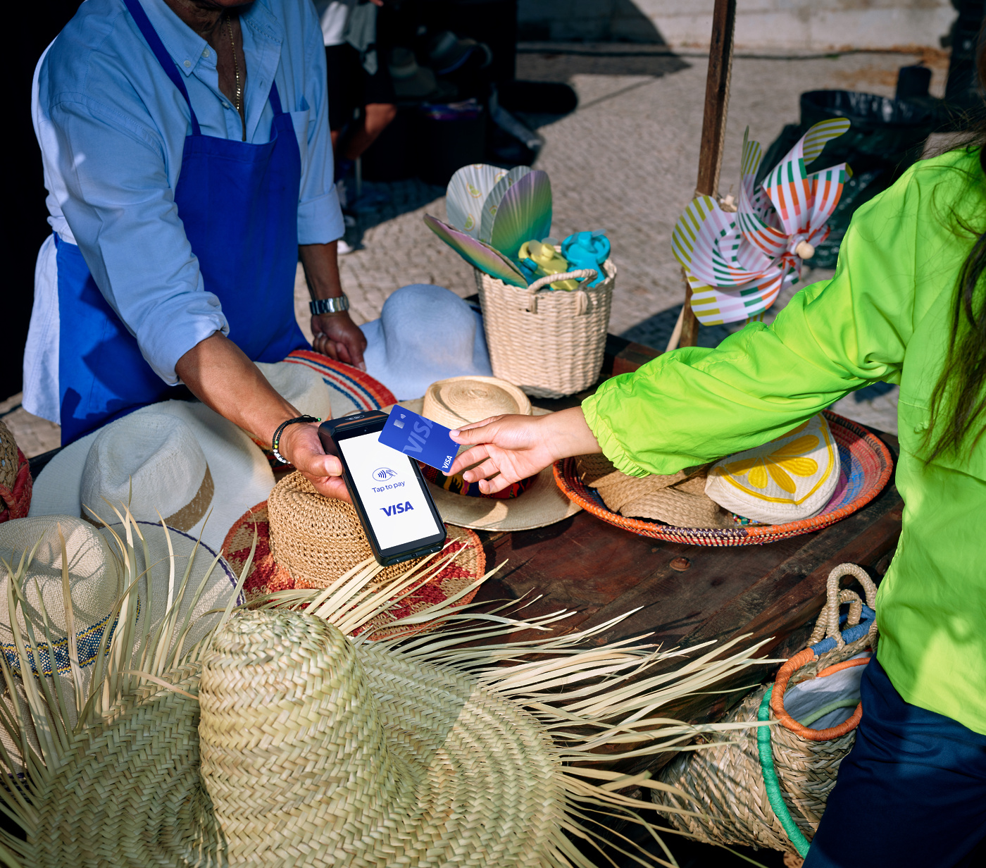 foto visa2023 potovalne in plačilne namere slovencev 3