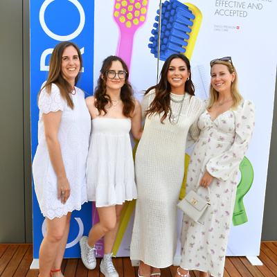 v-poletje-z-zdravim-in-belim-nasmehom100