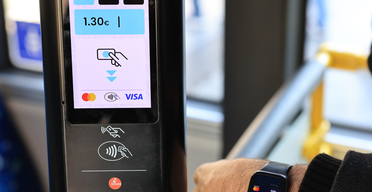 plačilo-vozovnic-s-plačilno-kartico-je-sedaj-na-voljo-v-ljubljani2