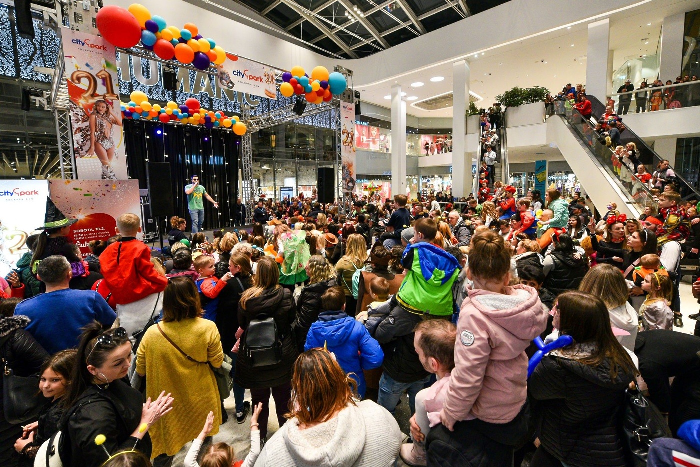 v cityparku našem največjem nakupovalnem središču tudi letos pripravljajo veselo pestro dogajanje za vse nadobudne pustne šeme foto robert krumpak